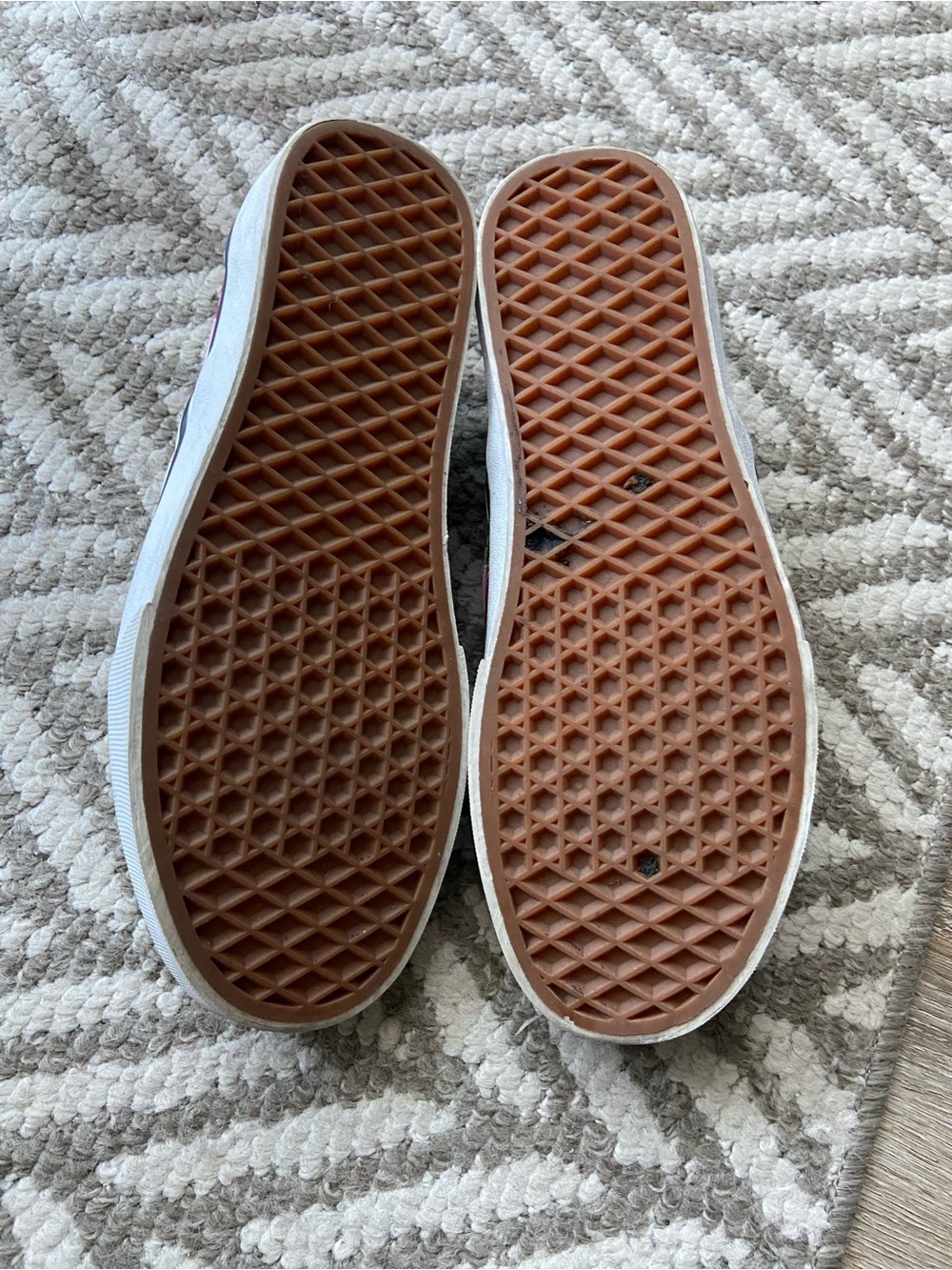 Vans checkered slip on- wmns 9 - Picture 4 of 6
